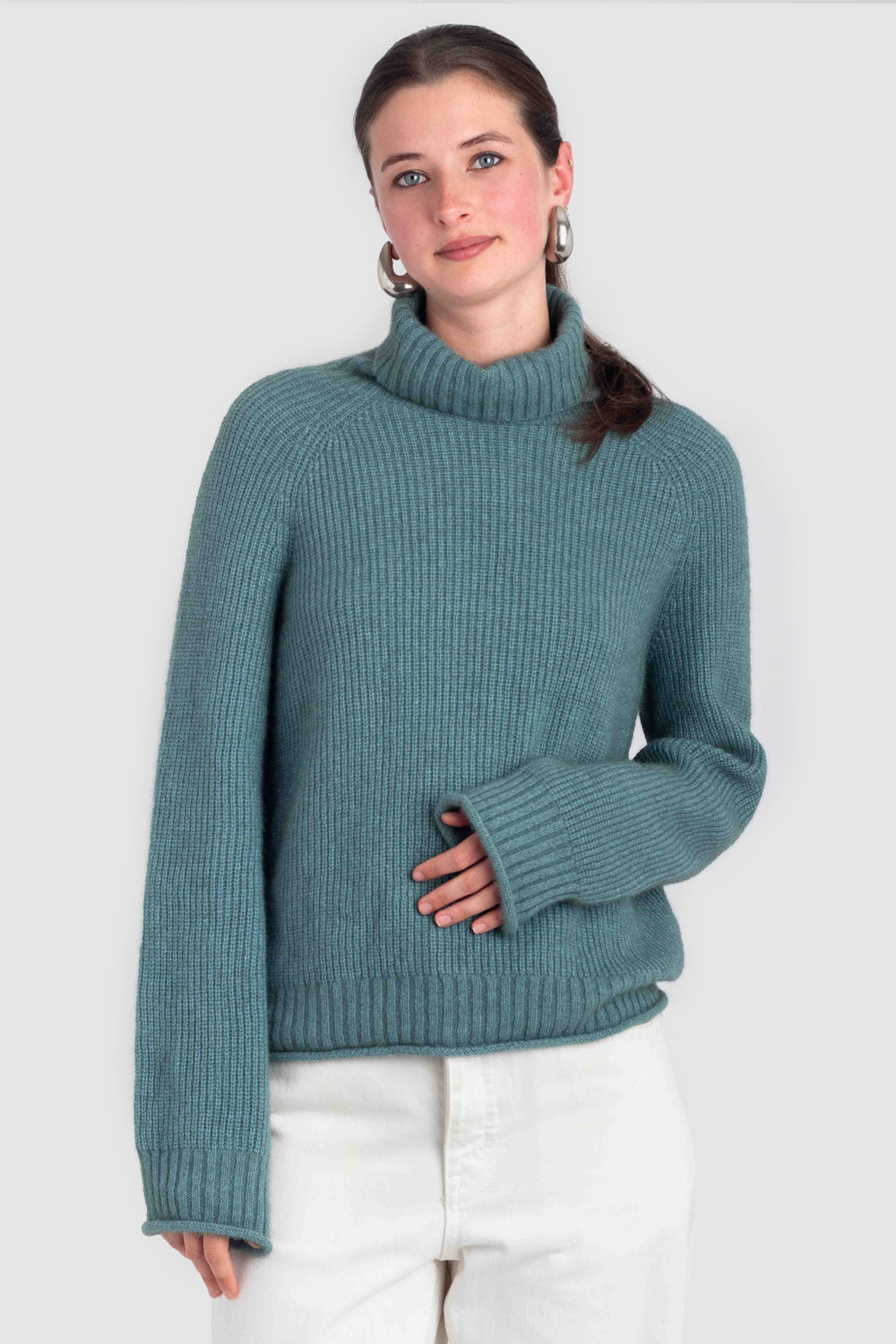 #colour_capri