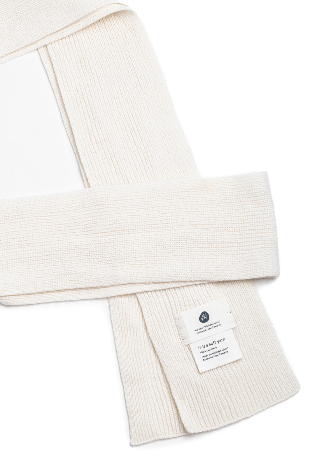 #colour_antique-white