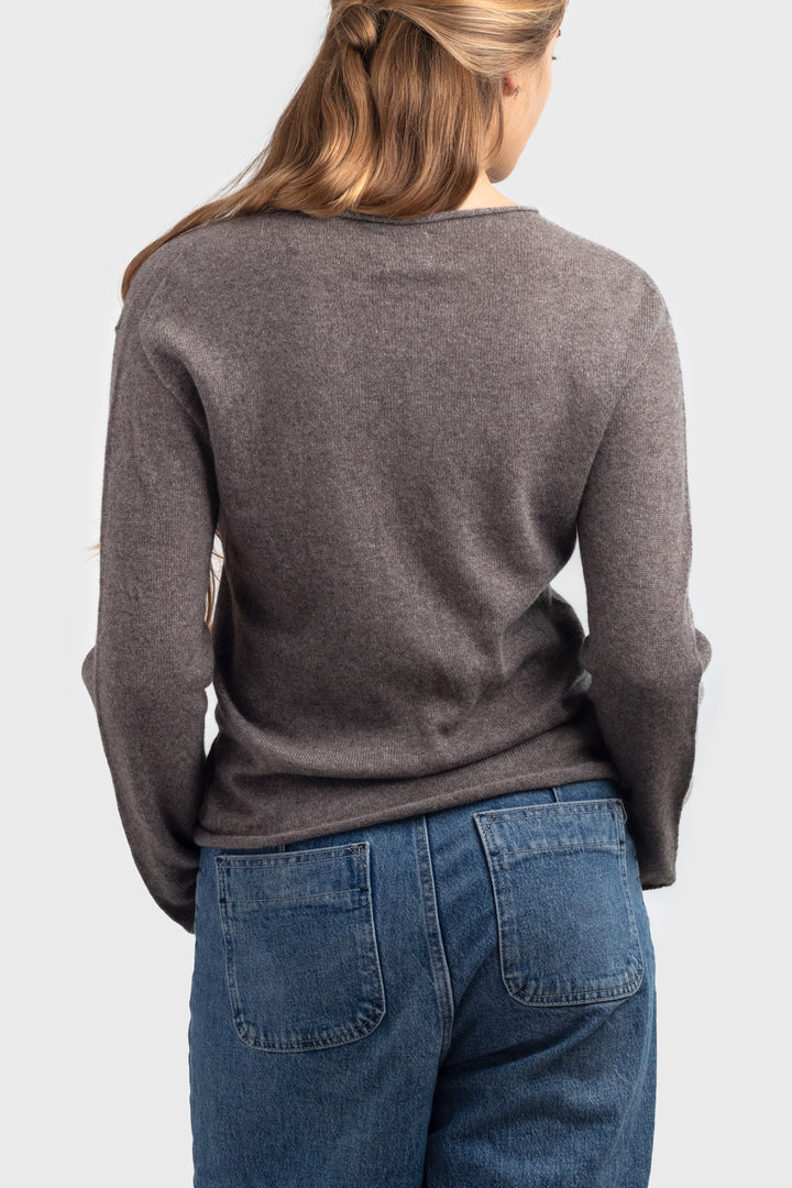 long sleeve cashmere t shirt - #colour_elk-grey