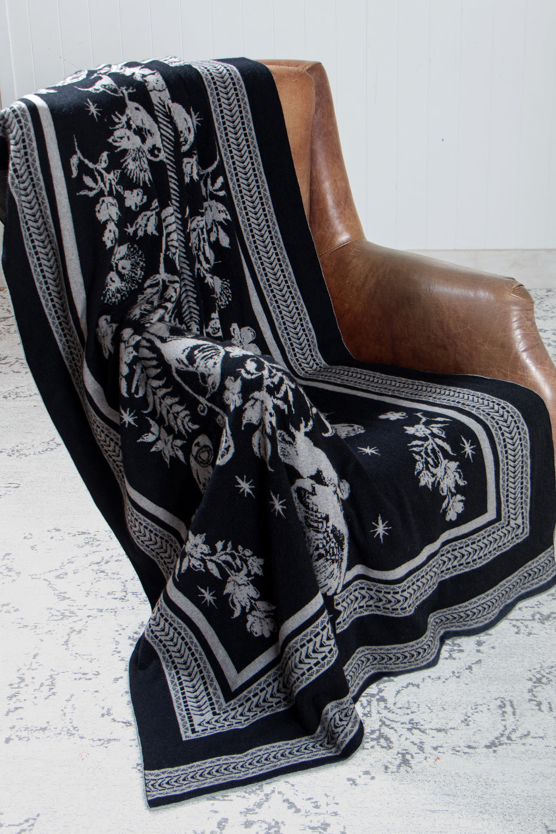 #colour_kiwiana-onyx-silver