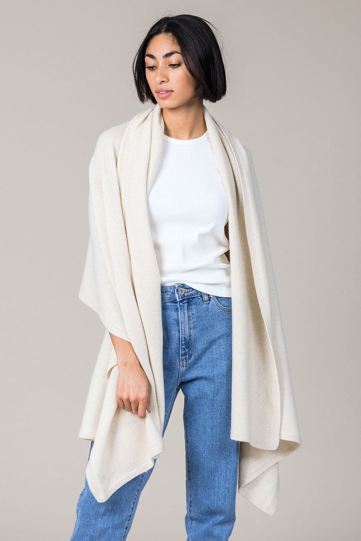 Cashmere Travel Wrap in Antique White