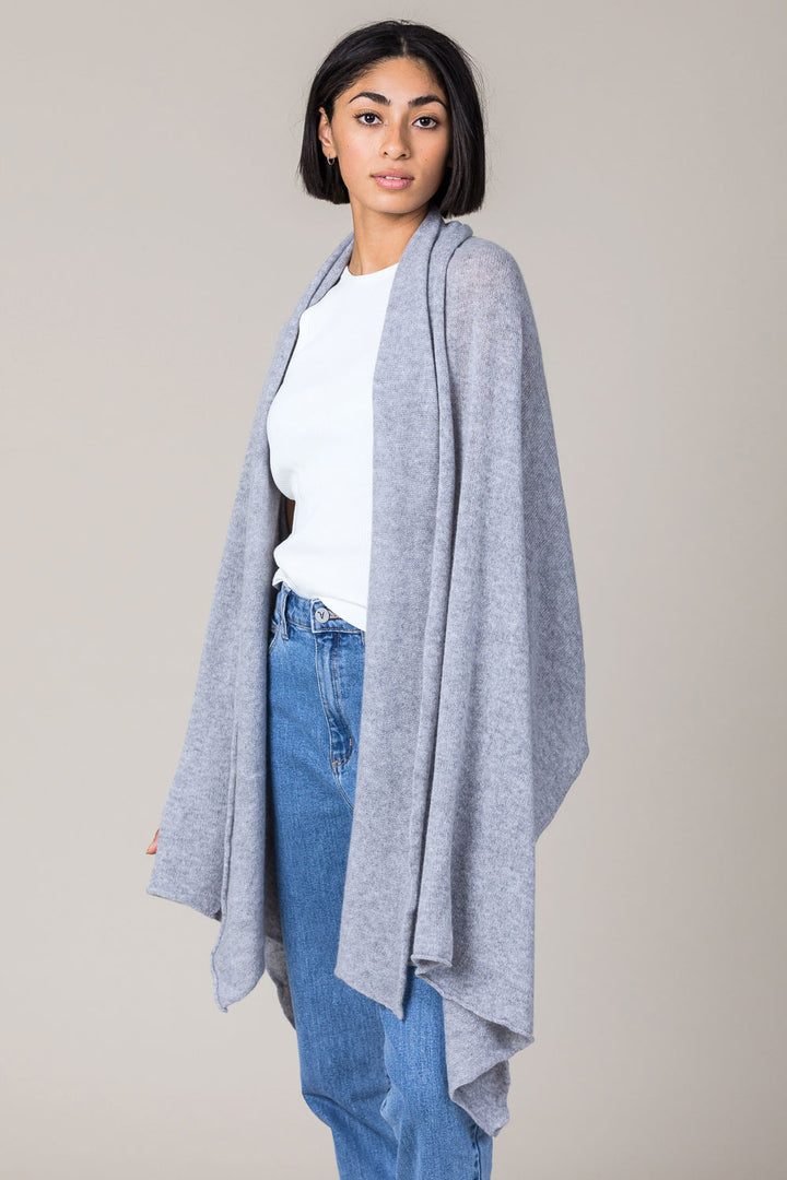 Cashmere Raw Edge Travel Wrap in Felt Grey