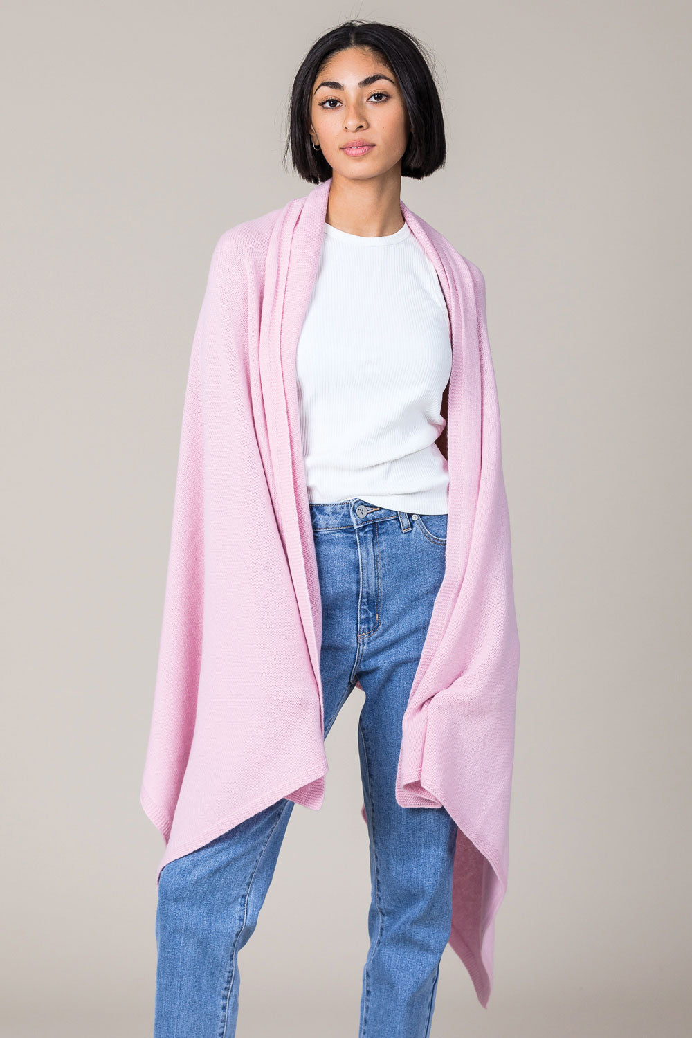 Cashmere Travel Wrap in Glamour Pink