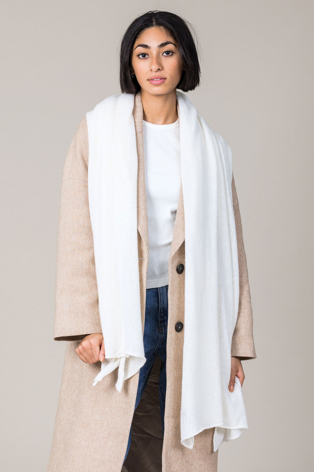 Cashmere Raw Edge Travel Wrap in Ice White