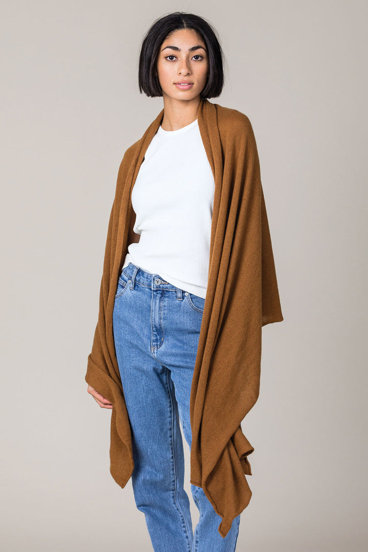 Cashmere Raw Edge Travel Wrap in Vintage Vicuna